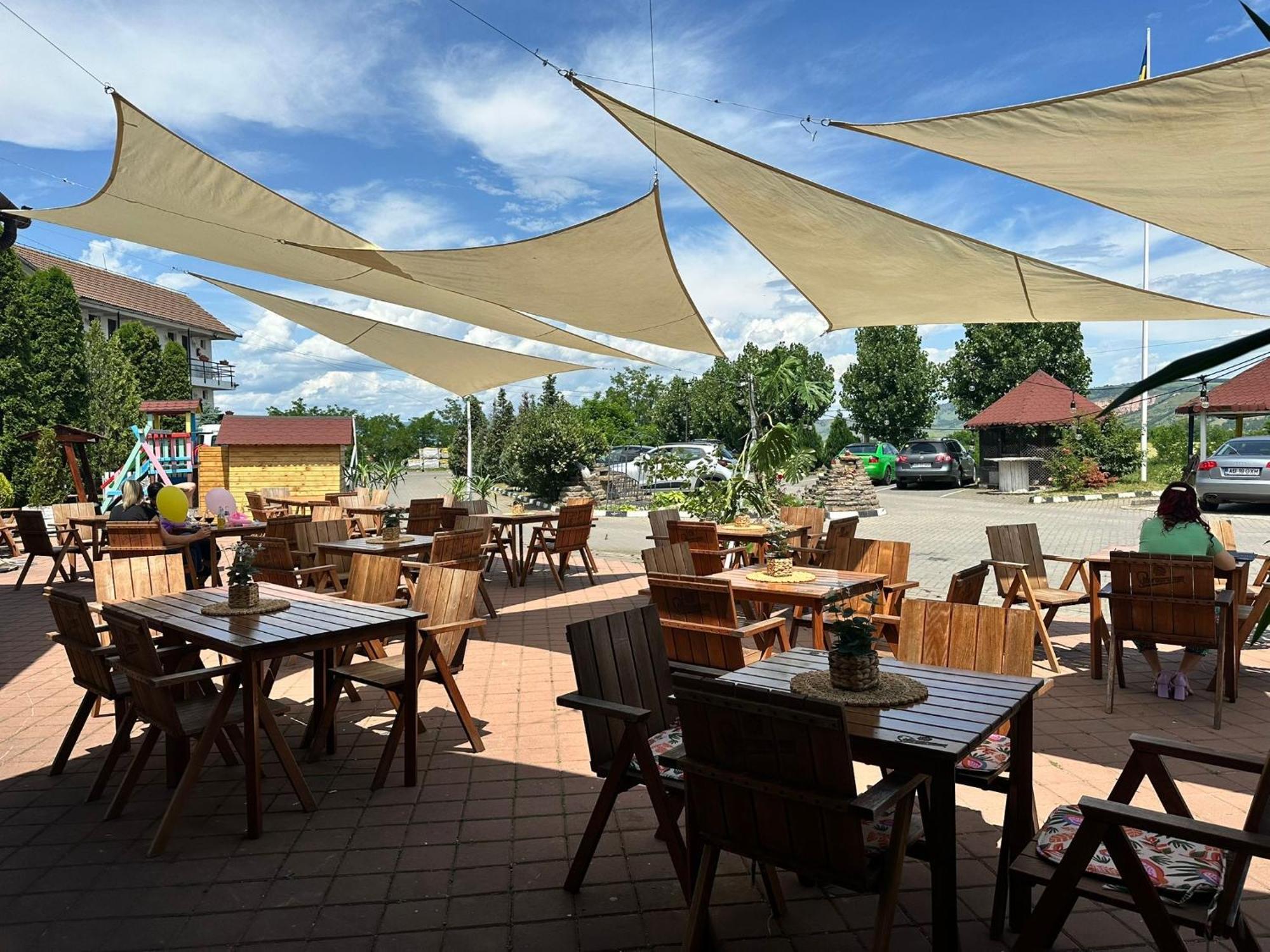 Motel Dacia Sebeş Extérieur photo